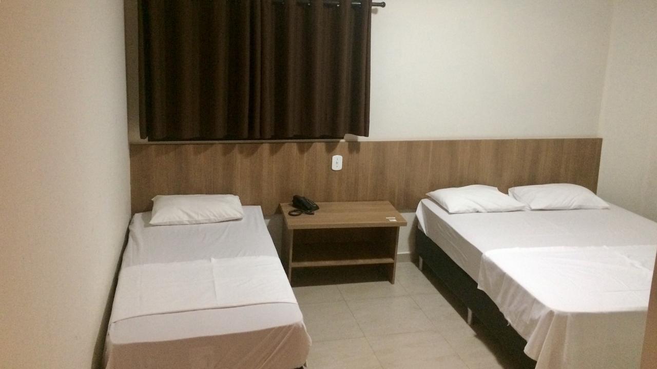 Cast Comfort Hotel Paranaíba Exterior foto